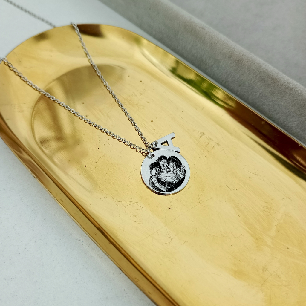 Moments Photo Engraved Necklace (silver)